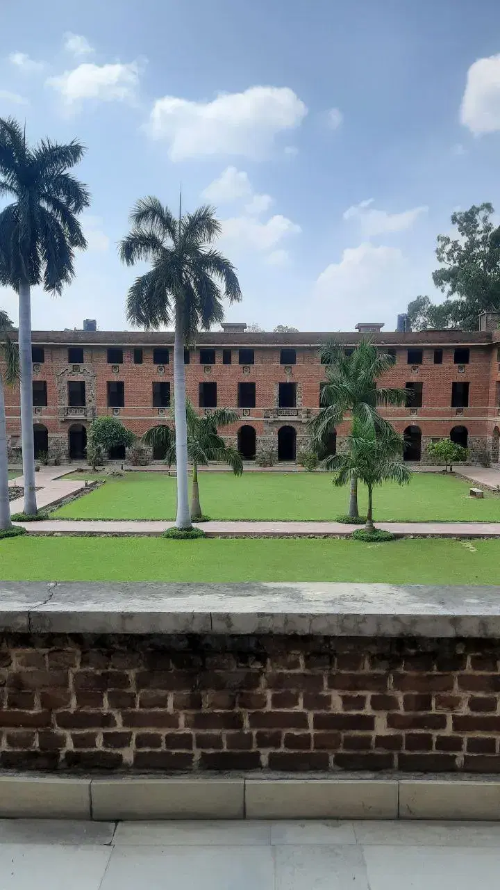 Miranda House Campus photo 22